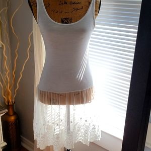 Wanna be Lace shirt Extender